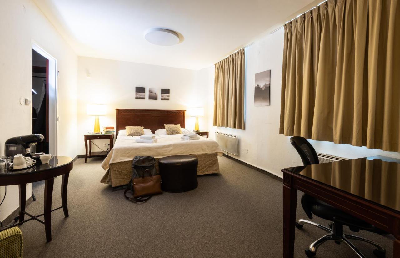 Hotel Petrovy Kameny Karlova Studanka Ngoại thất bức ảnh